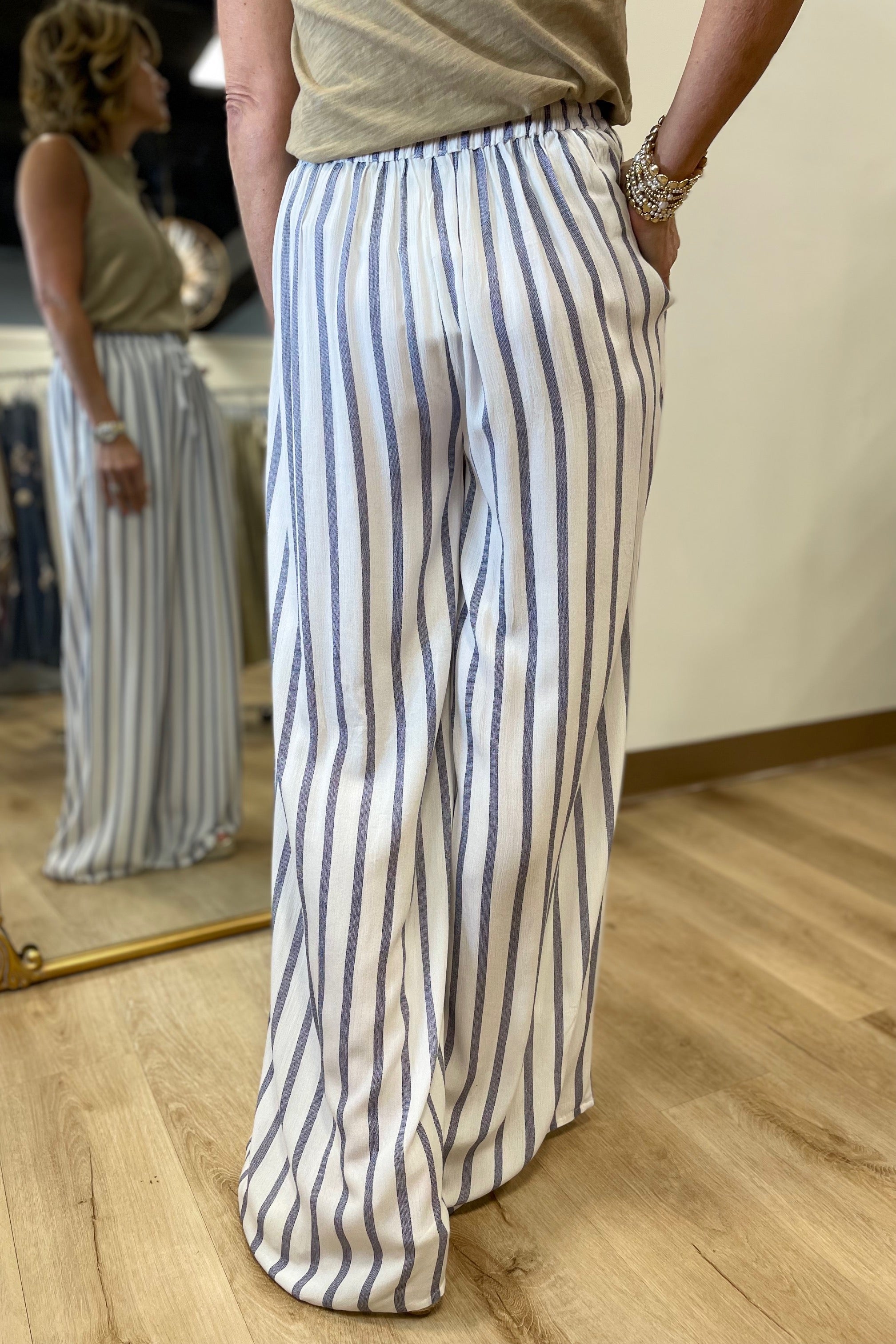 Mud Pie Tracey Beach Pant Navy