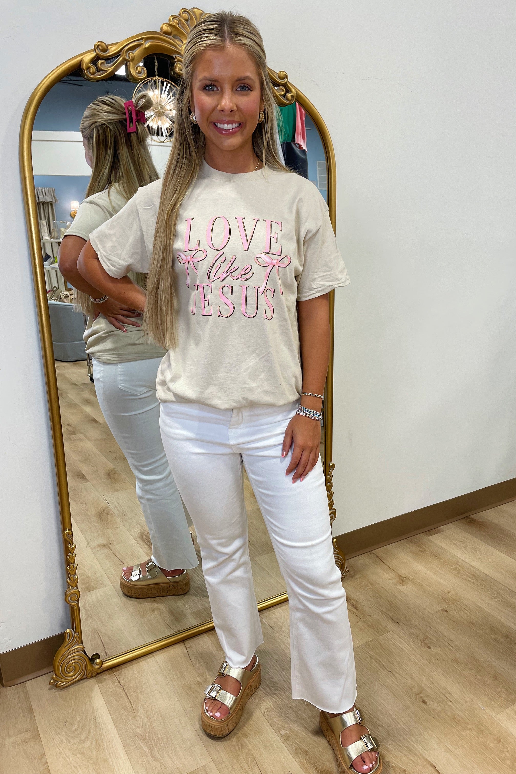 Love Like Jesus Graphic Tee Sand