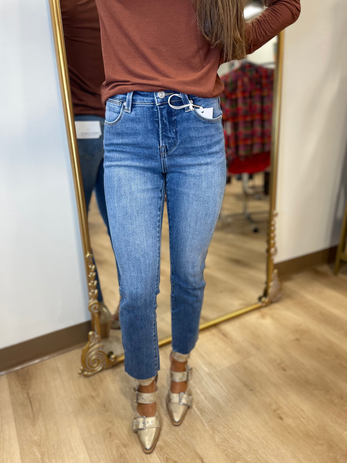 Bayeas Straight Leg Raw Hem Medium