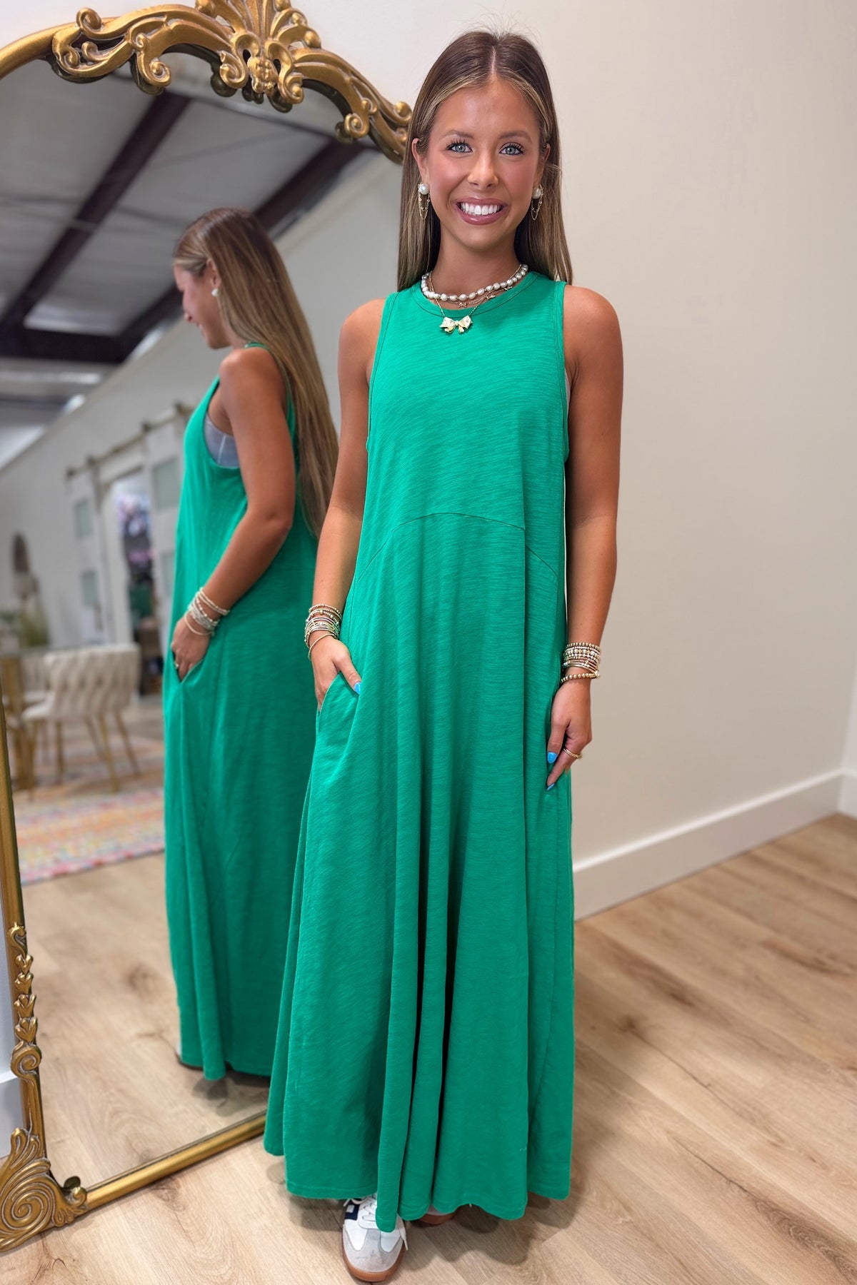 Elan Sleeveless Maxi Dress Kelly Green