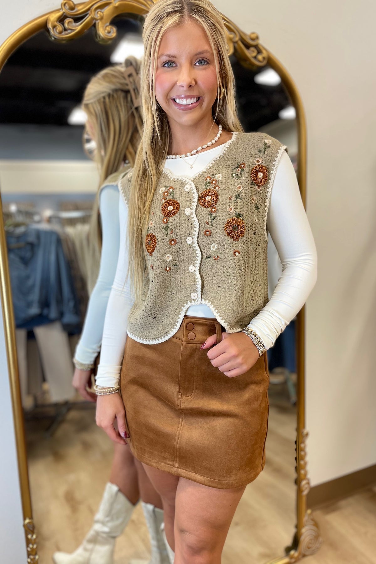 Floral Embroidery Sleeveless Crochet Vest Brown