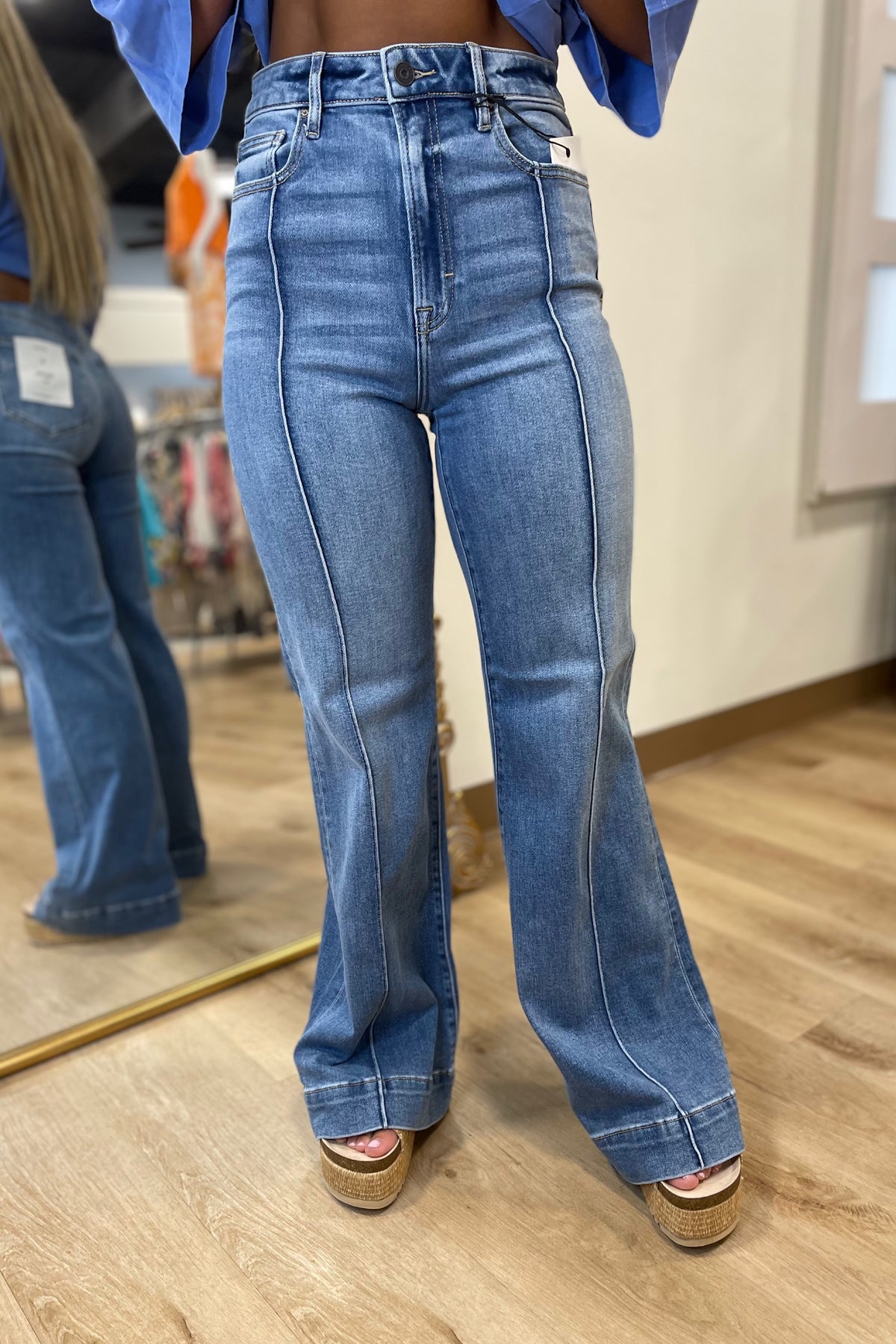 Hidden Happi Pintuck Jeans Medium