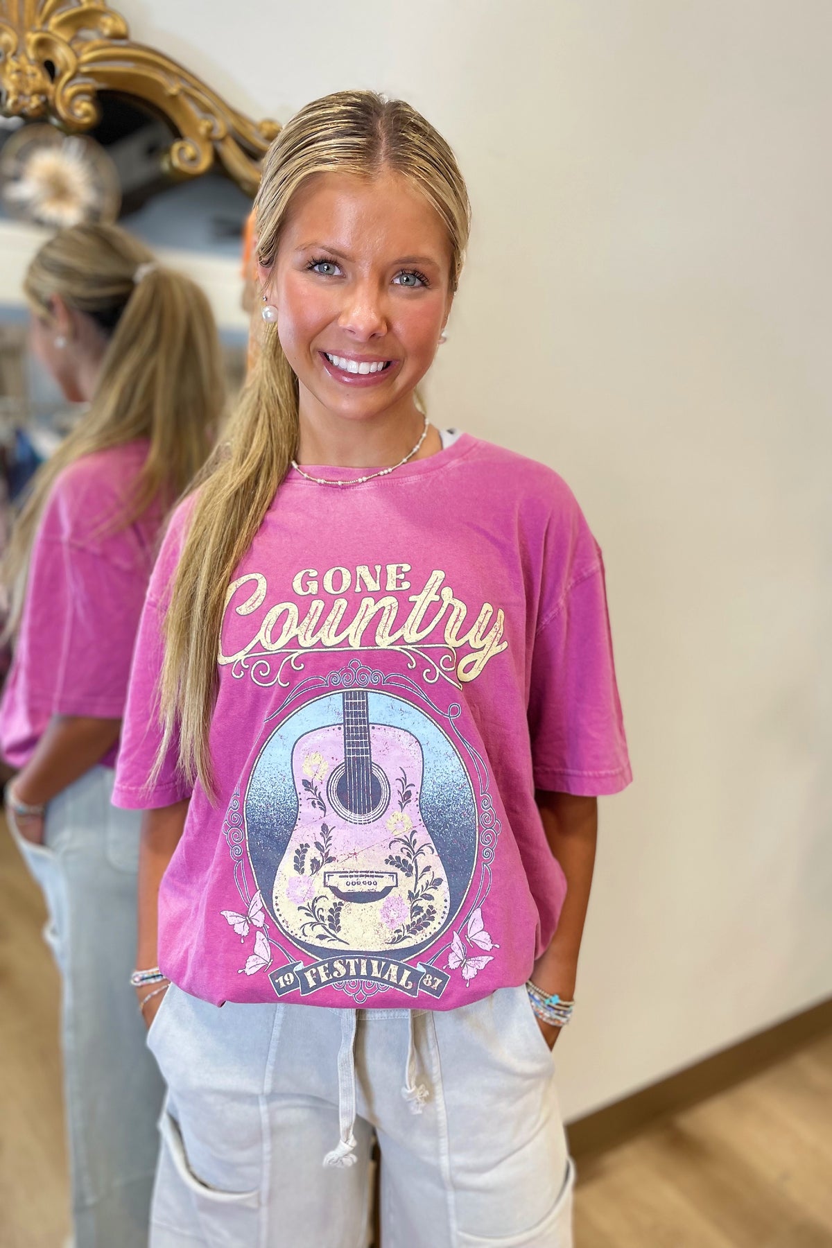 Gone Country Festival 1987 Graphic Tee Rose