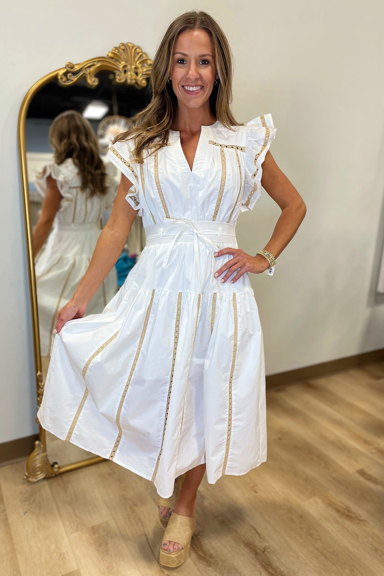 Trim Extraordinary Dress Off White