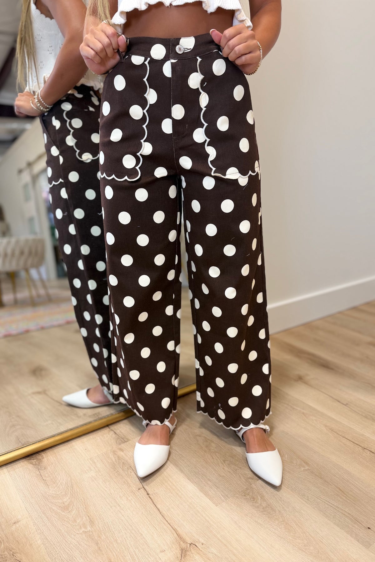 Perfect Polka Dots Scalloped Pants Brown