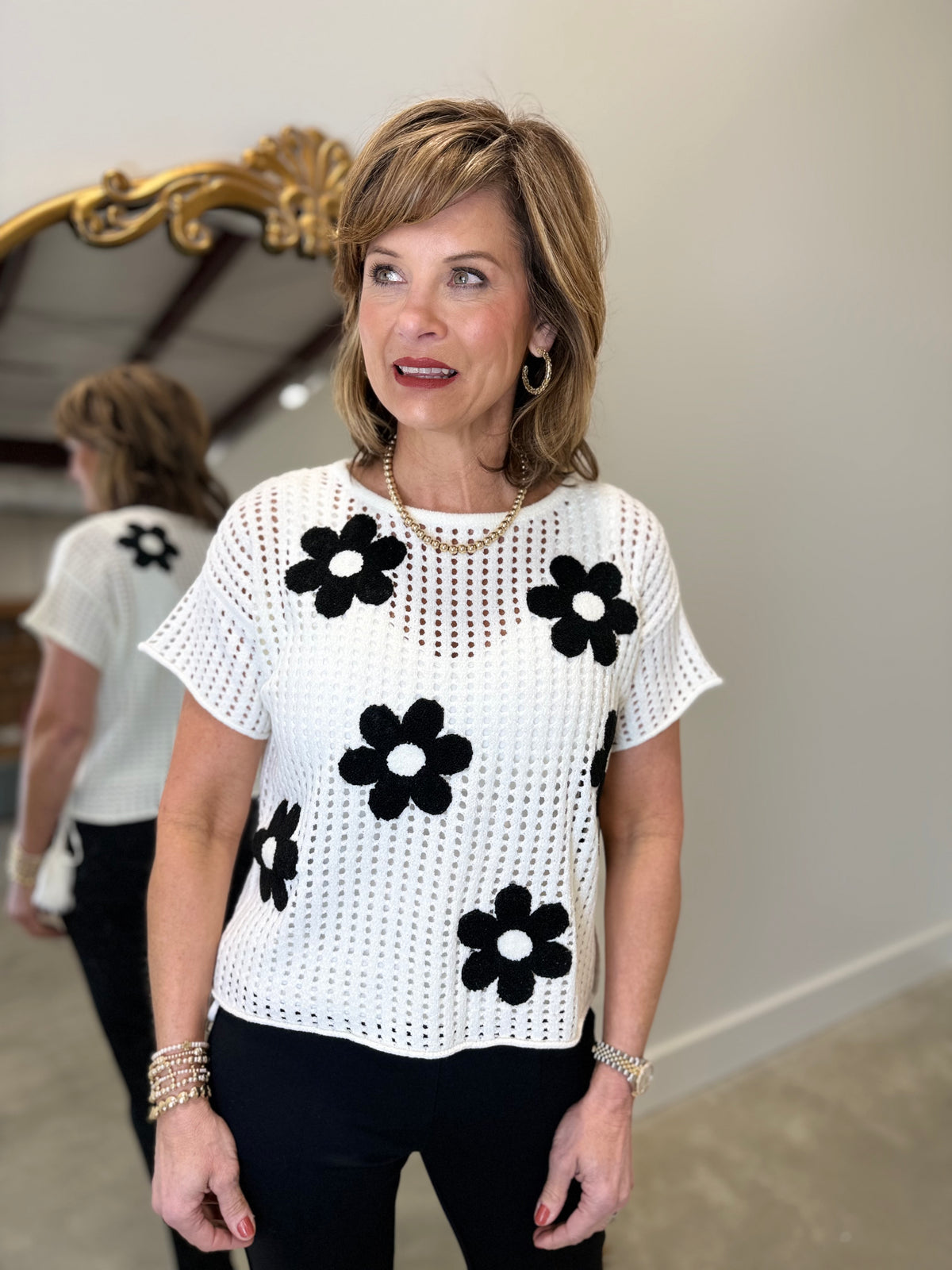 APNY Floral Knit Pull Over