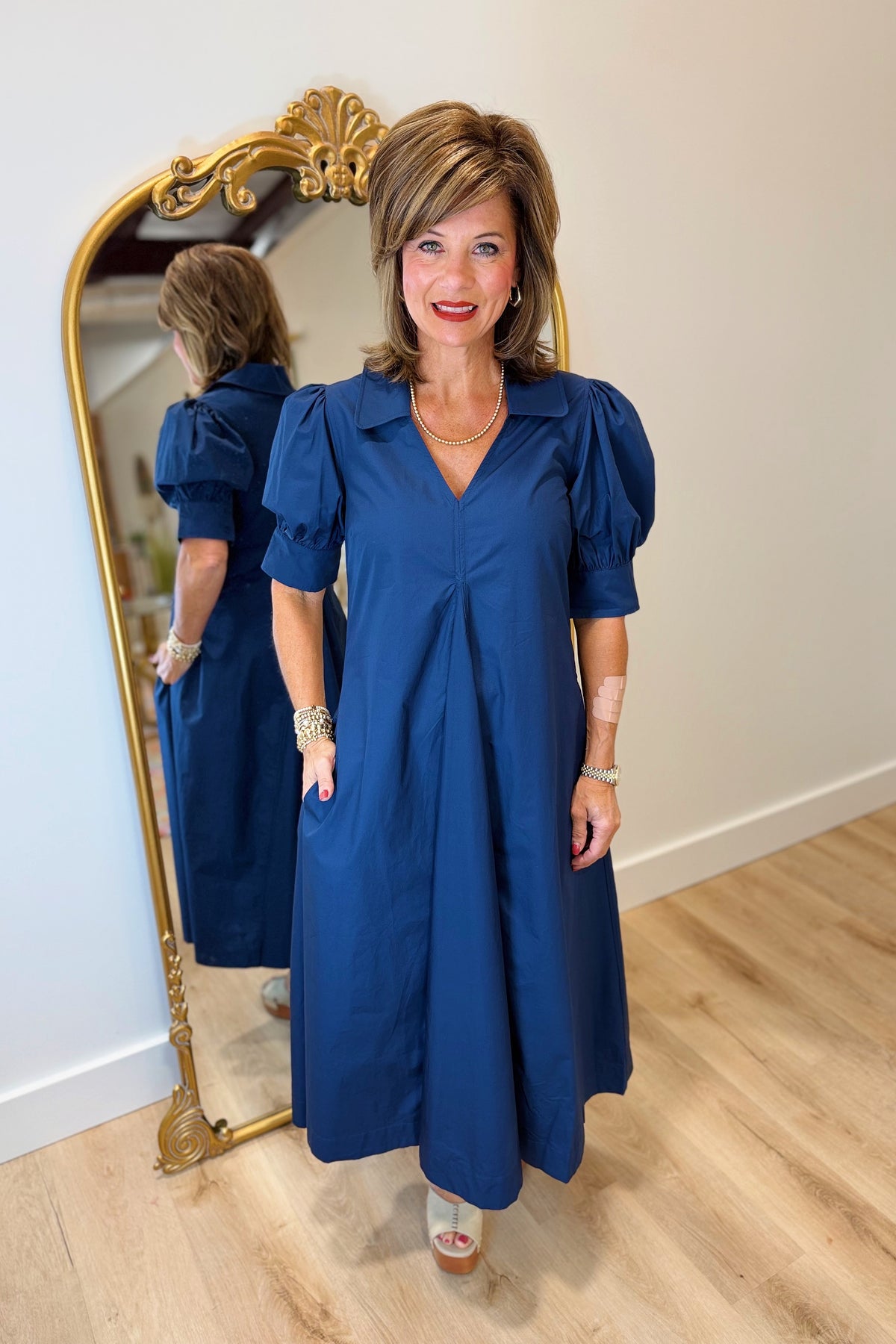 Juliet Classic Collar V Neck Midi Dress Navy
