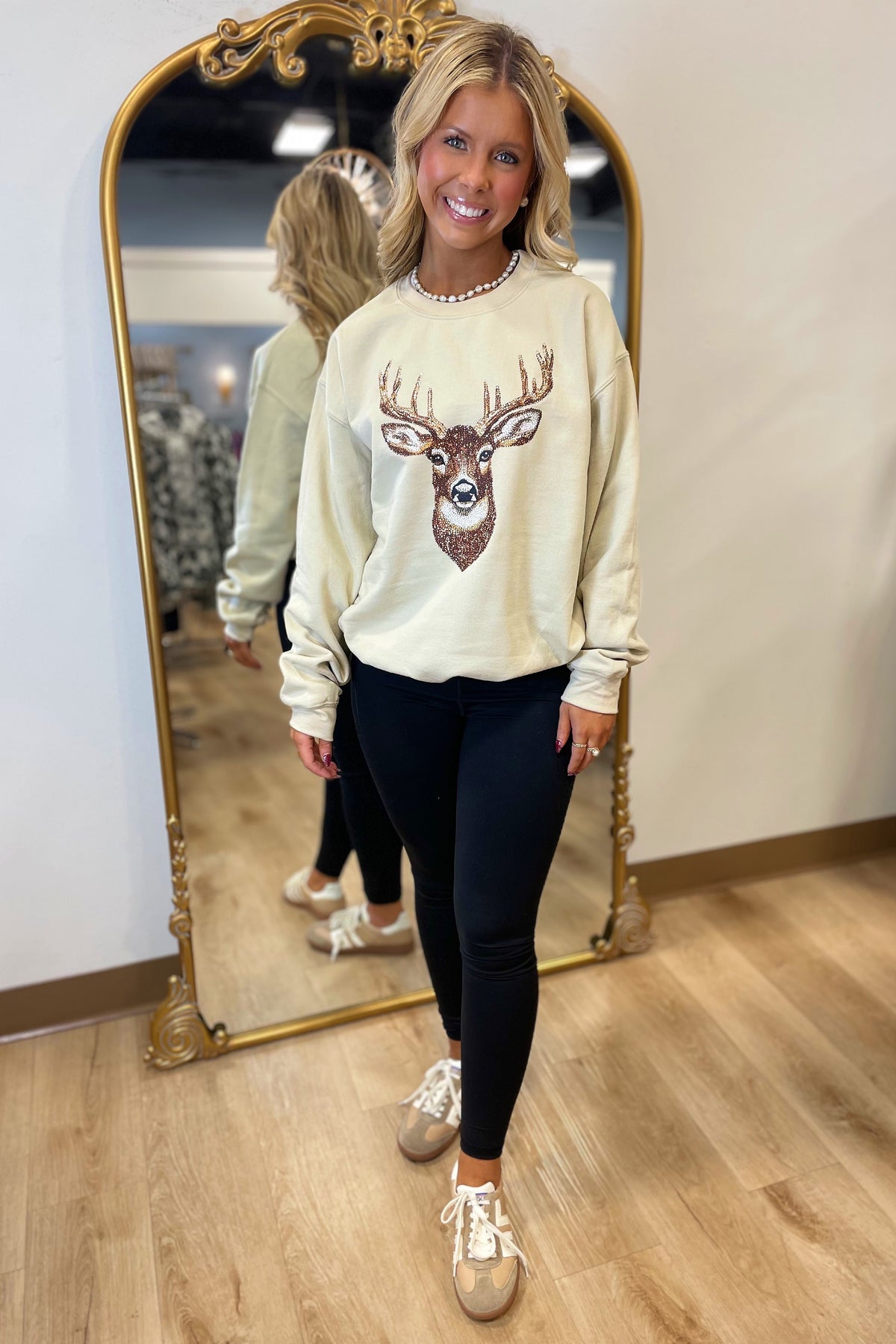 In the Wild Crew Neck Sweatshirt Deer Beige