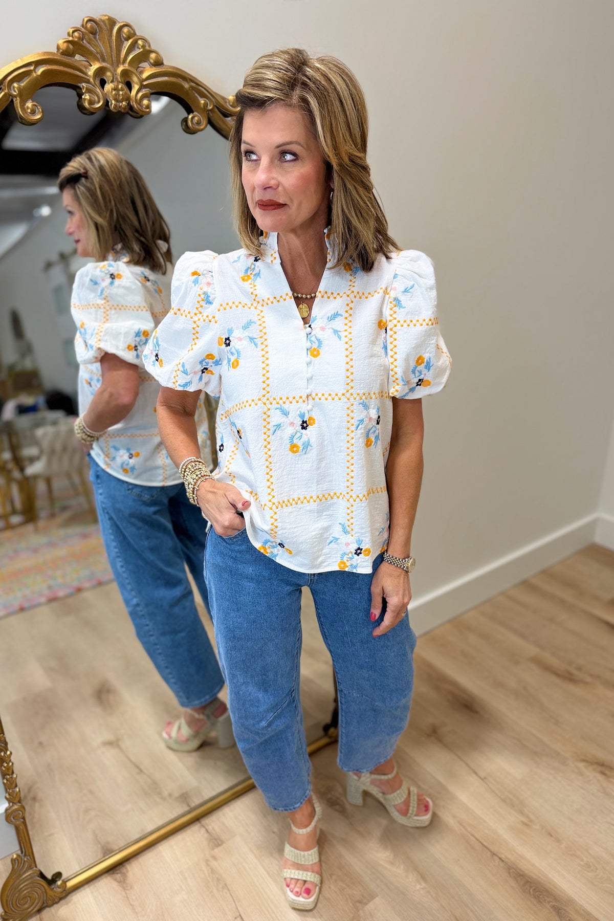 Bright Blooming Top White