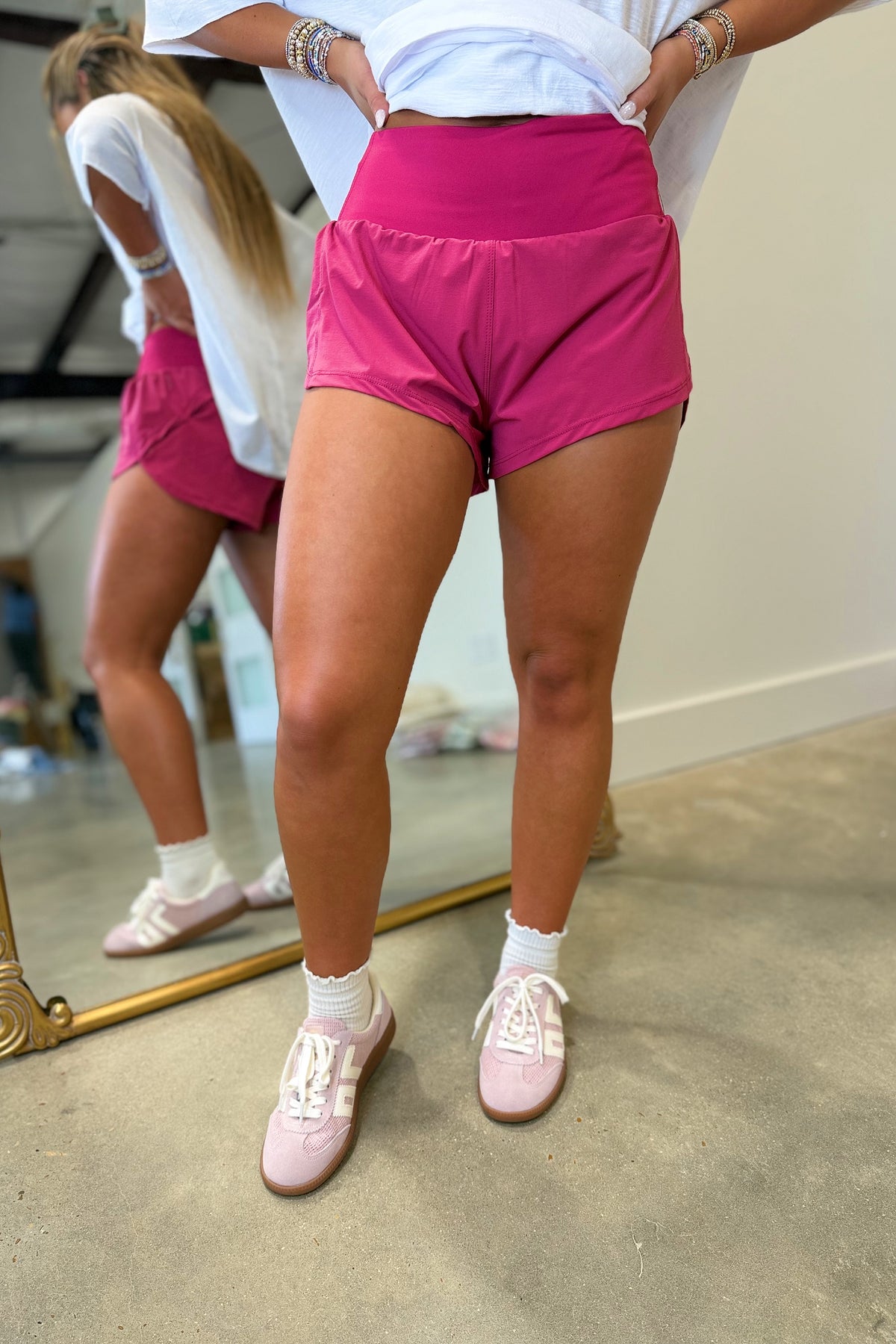 Contour Scallop Shorts Plum