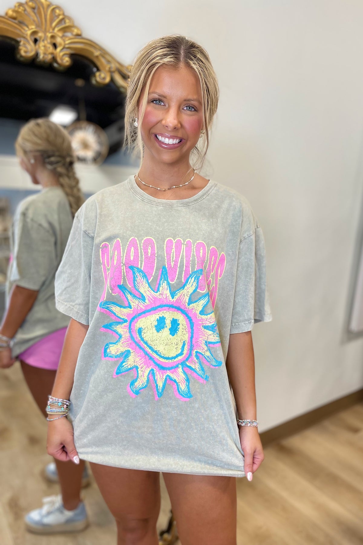 Good Vibes Sunshine Graphic Tee Mocha