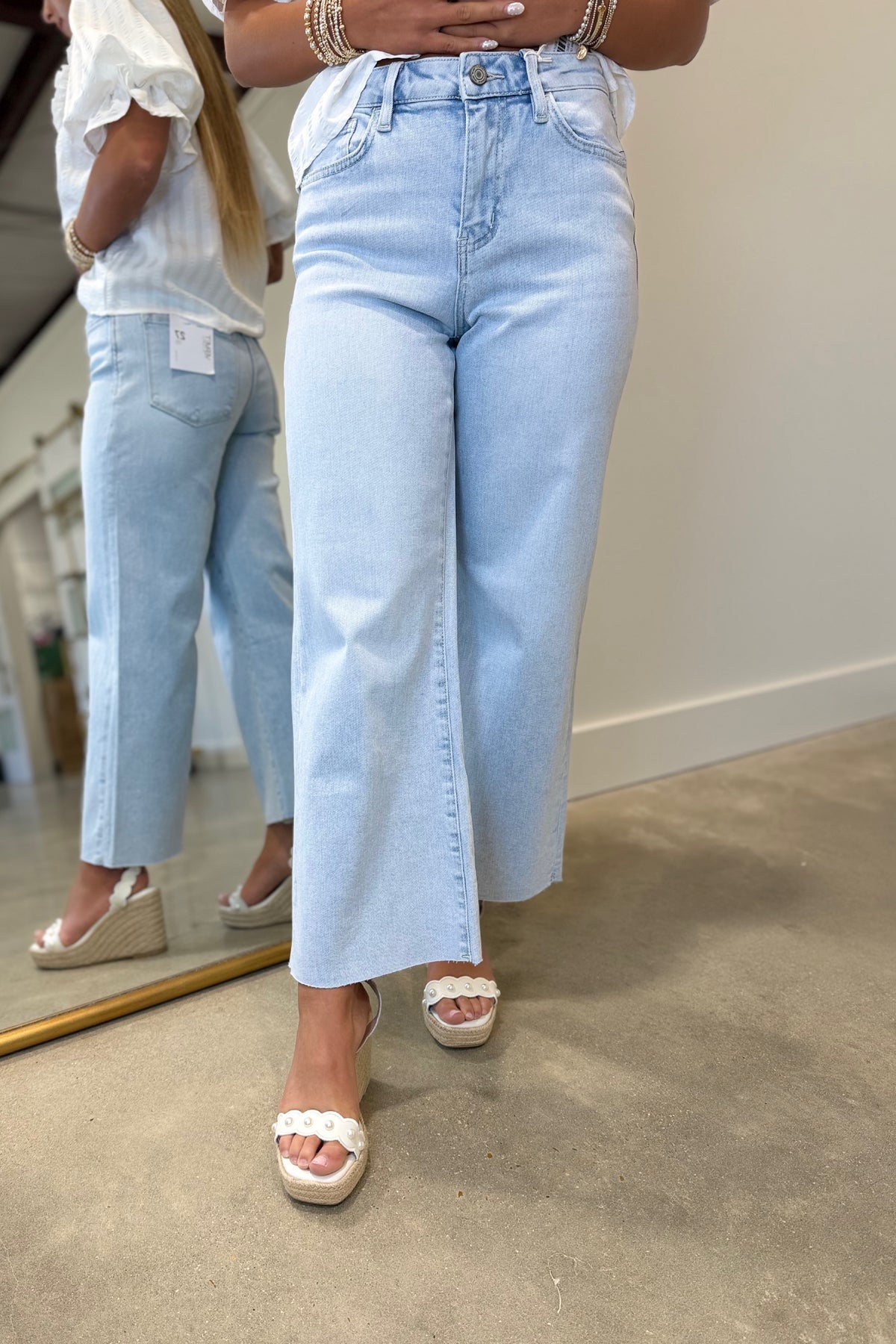 Vervet Olivia Wide Leg Jean