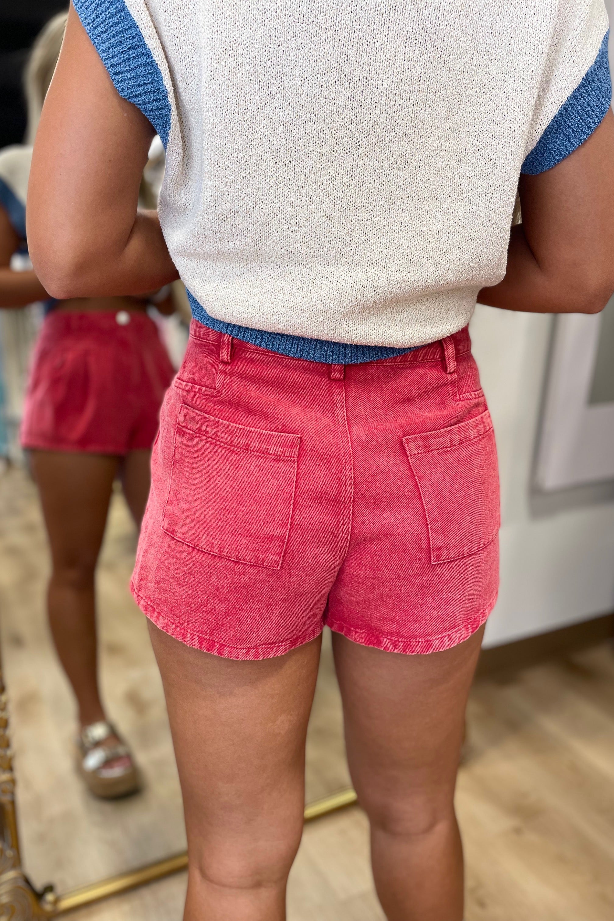 Double Pleat Denim Shorts Red