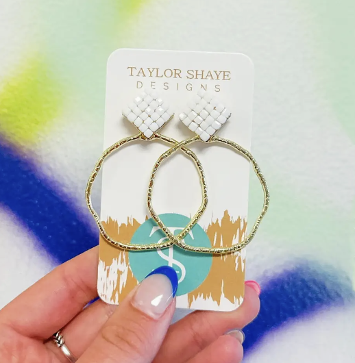 Taylor Shaye Jessie Hoops Round White