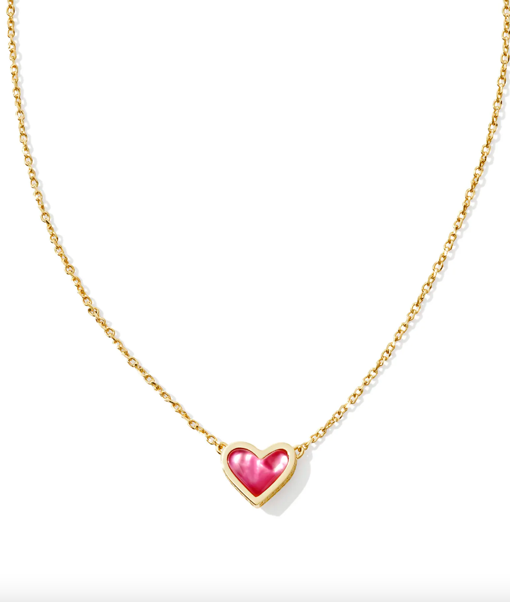 Kendra Scott Framed Ari Heart Gold Short Pendant Necklace Azalea Illusion