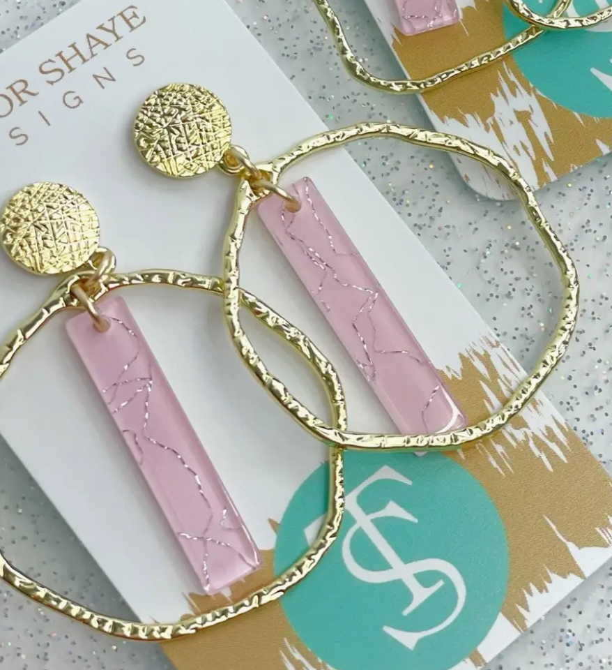 Taylor Shaye Round Hoops- Pink Blossom