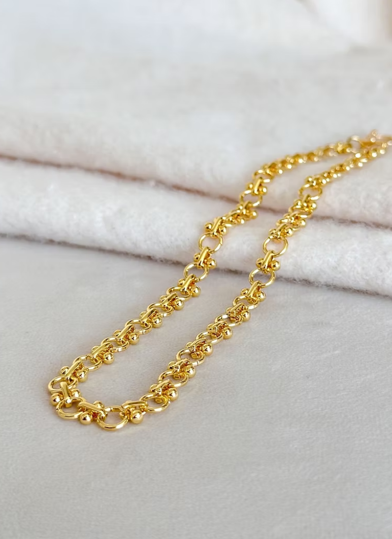 Easton Elle Loop Necklace Chain