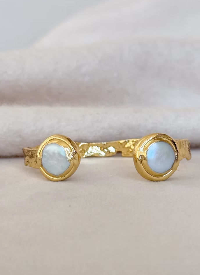 Easton Elle Misty Cuff Round Pearl Bracelet