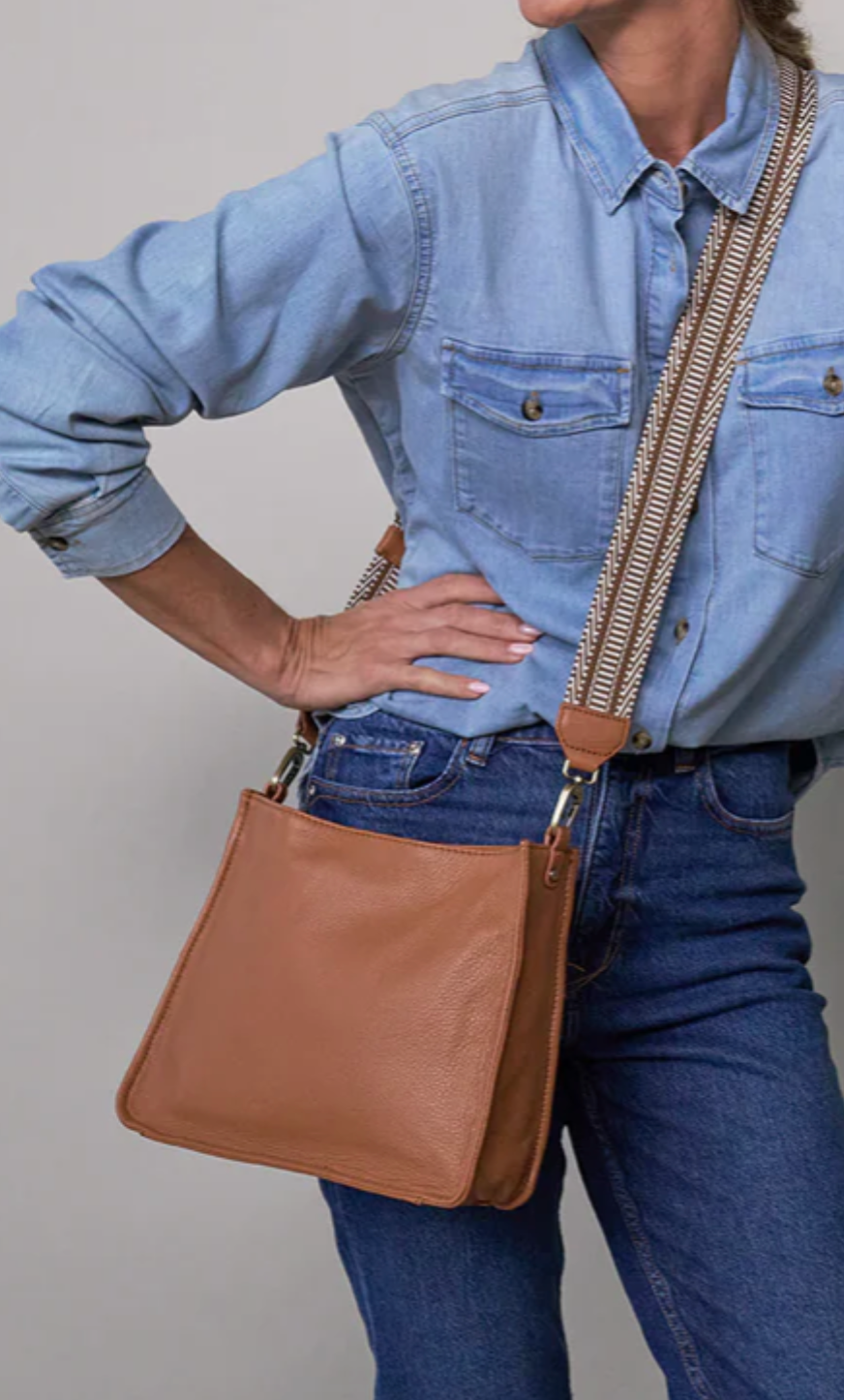 HOBO Cass Crossbody Butterscotch