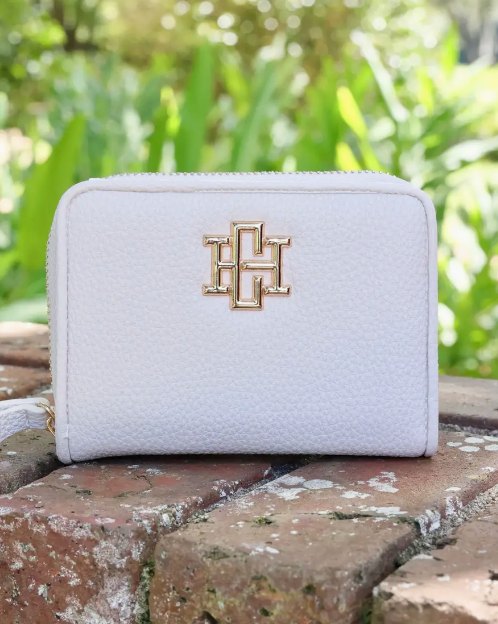 Nadine Zippered Wallet Cream