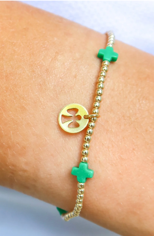 E Newton egives to camp mystic bracelet