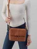 Hobo Austin Flap Crossbody Warm Honey