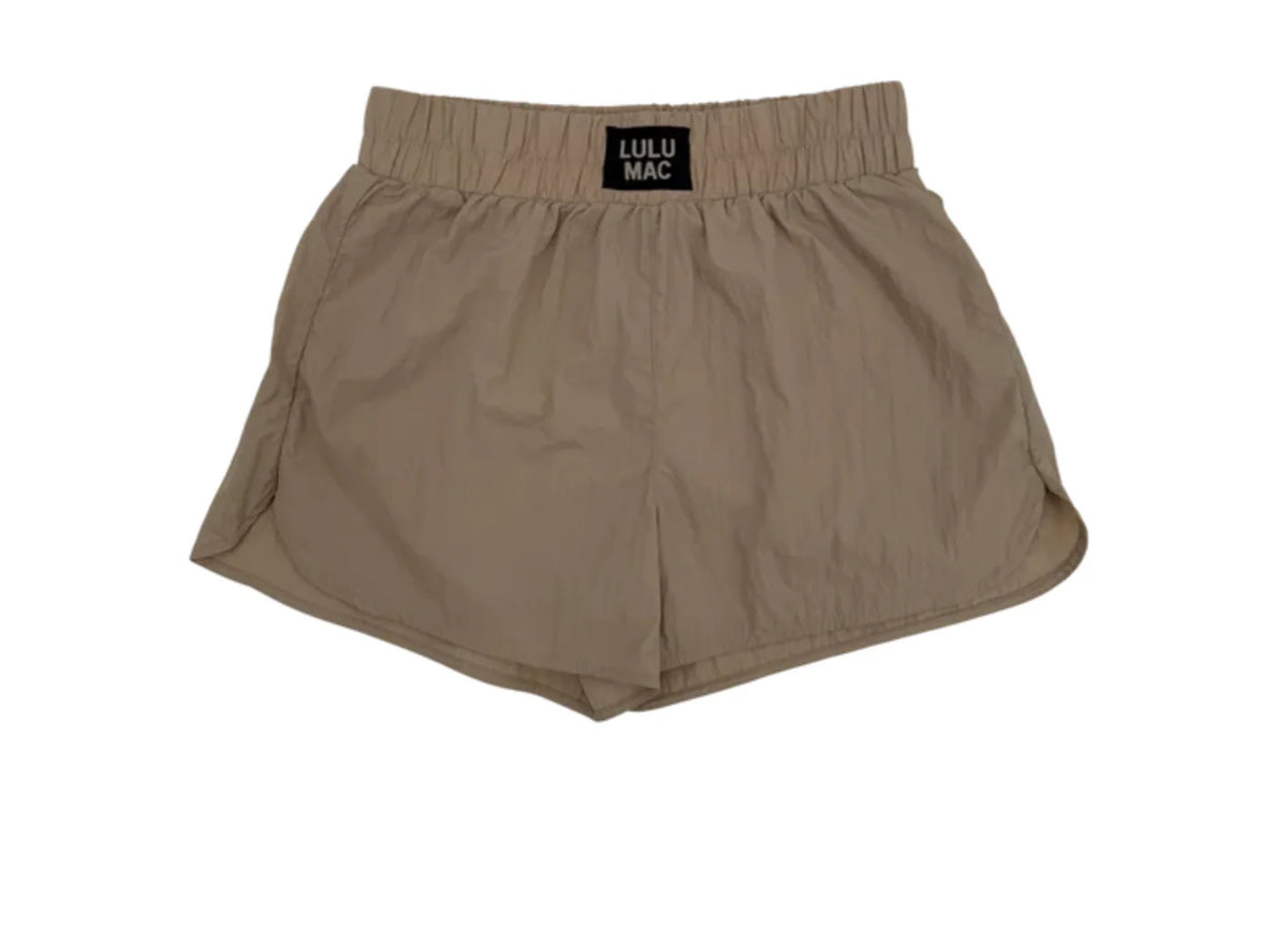 Lulu Mac Solid Short Sand