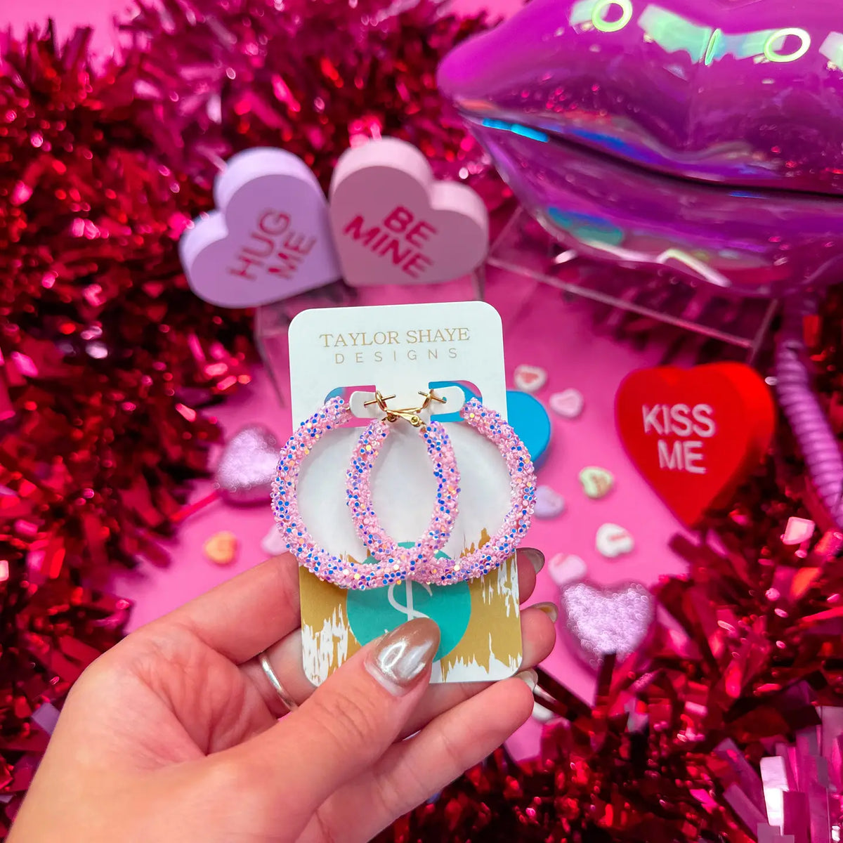 Taylor Shaye Valentine Glitter Hoops -baby pink