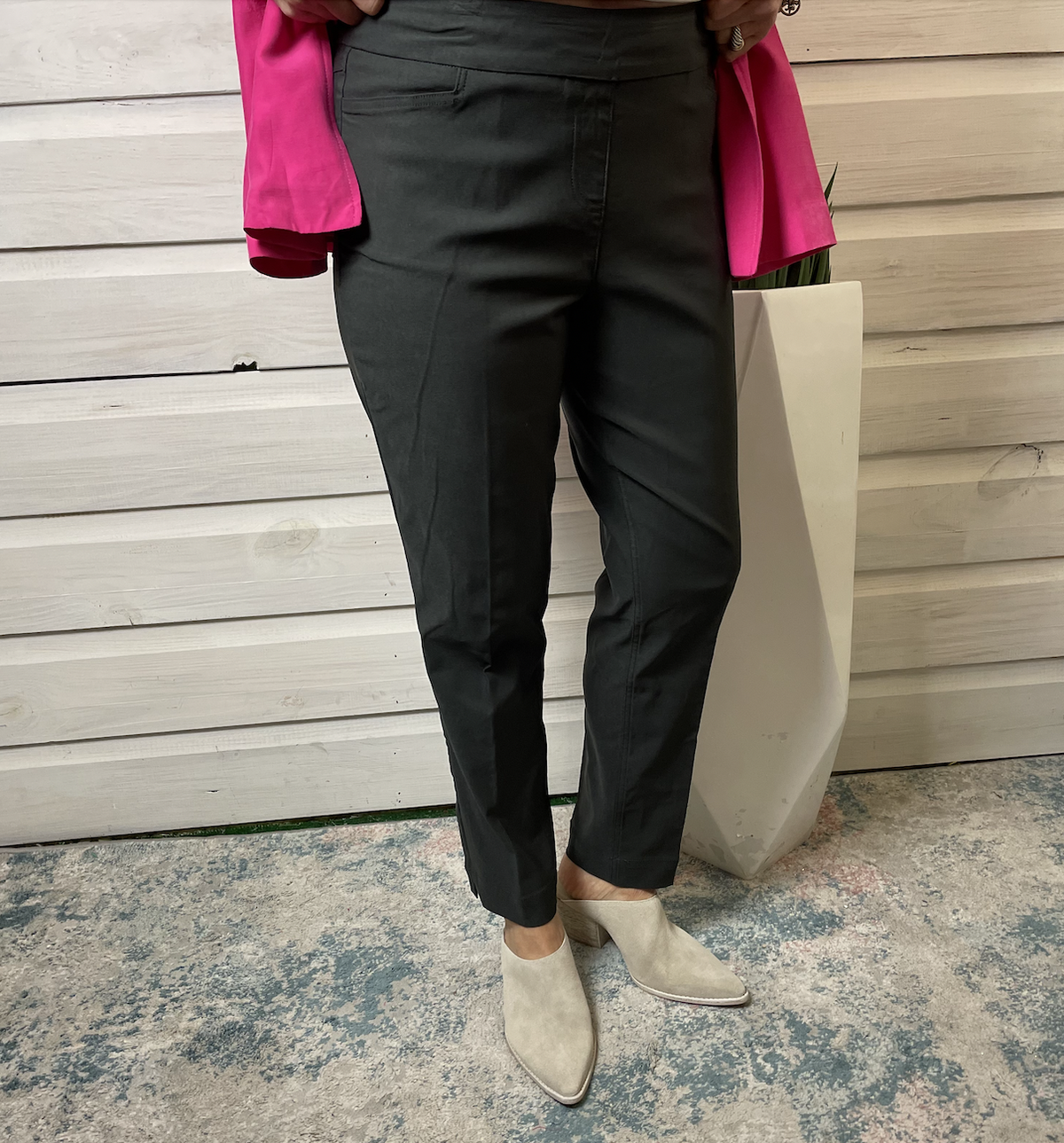 Multiples  Pull On Ankle Pant w Real Front Pockets Grey